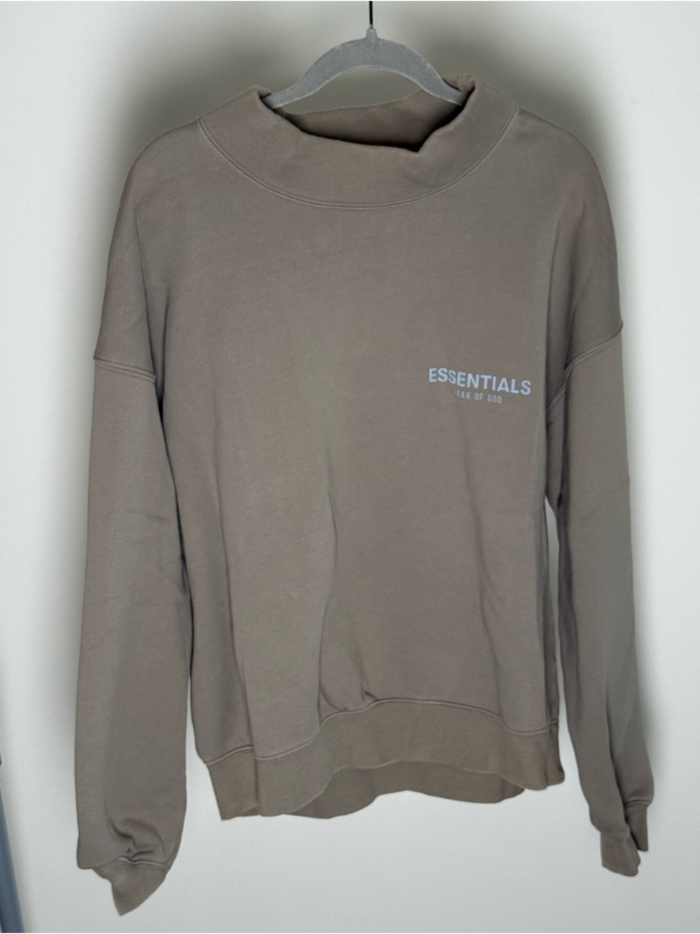 Essentials Fear of God  Men’s Taupe/Grey Crewneck Sweatshirt